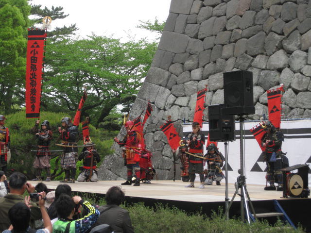 小田原北條五代祭りの提灯の風景